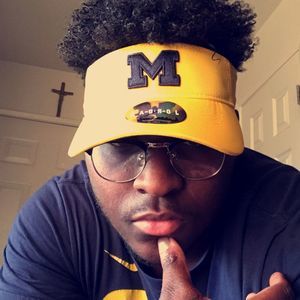 Meet your Posher, Nicholas